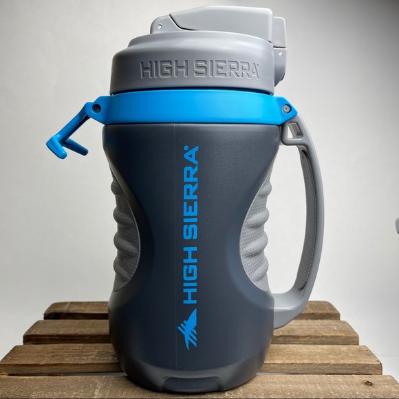 HIGH SIERRA 64oz. Sport Jug - Picture 1 of 7